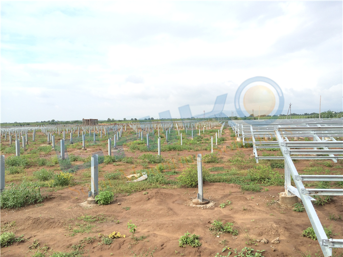 India 10MW Large-scale Ground Power Station - CHIKO Solar Mounting Bracket Piling system