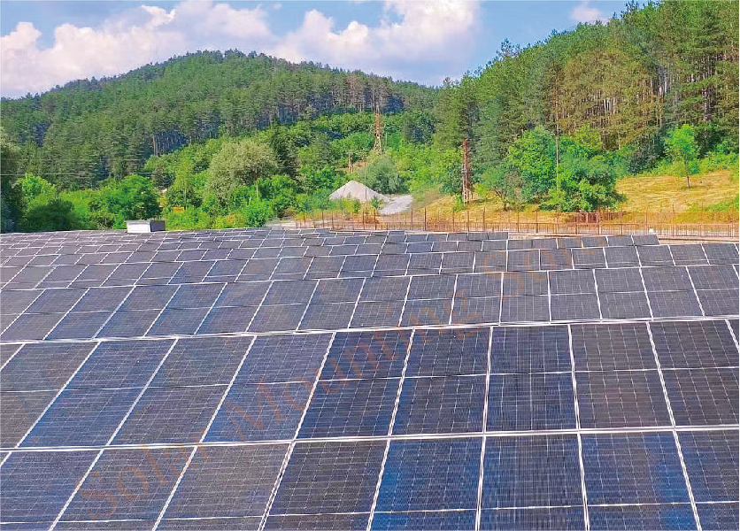 Unleash the power of sunlight: Shanghai Chiko pile ground solar bracket lights up Bulgaria