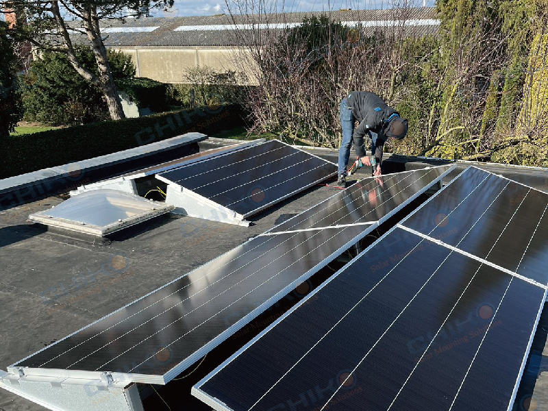 Innovative Flat Roof Photovoltaic Mounting System Unlocks the Potential of Clean Energy