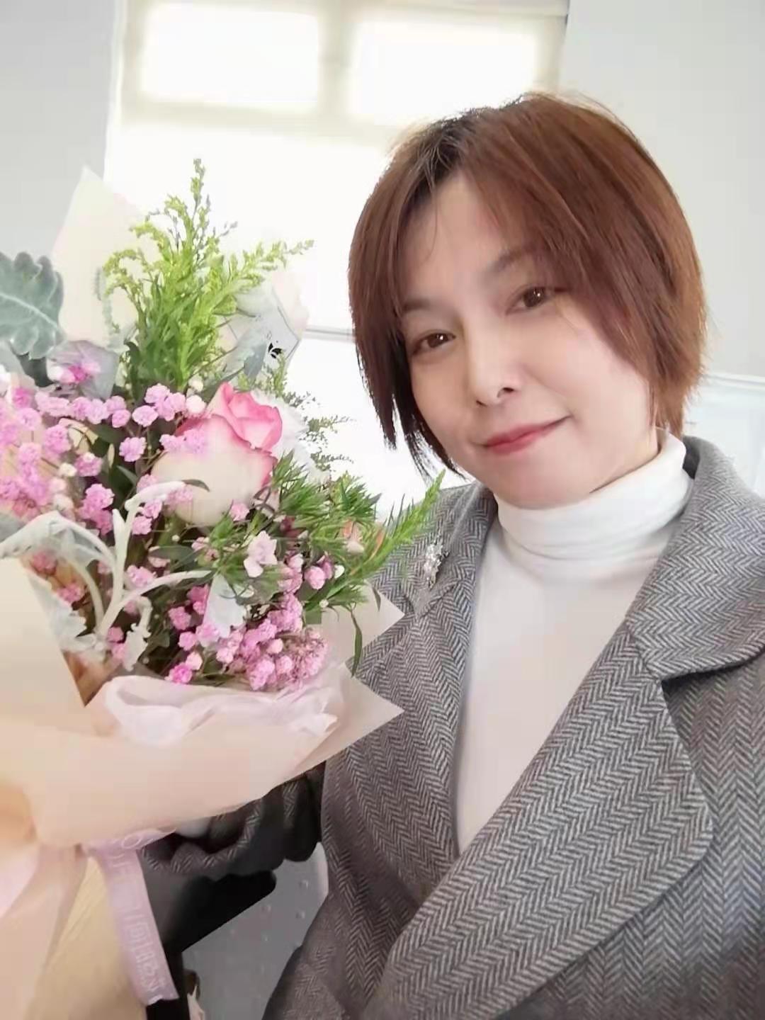 Bright March,Happy Women's Day Is Coming!