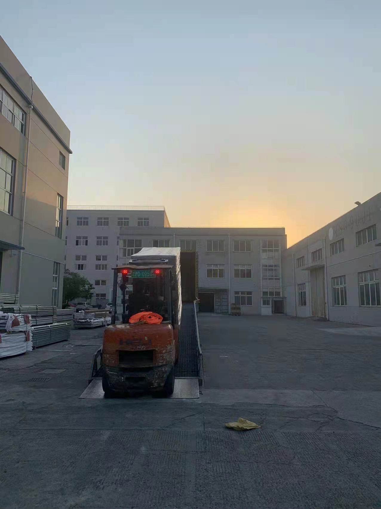 Winter breeze is busy with shipments I CHIKO solar mounting systems are shipped to Israel