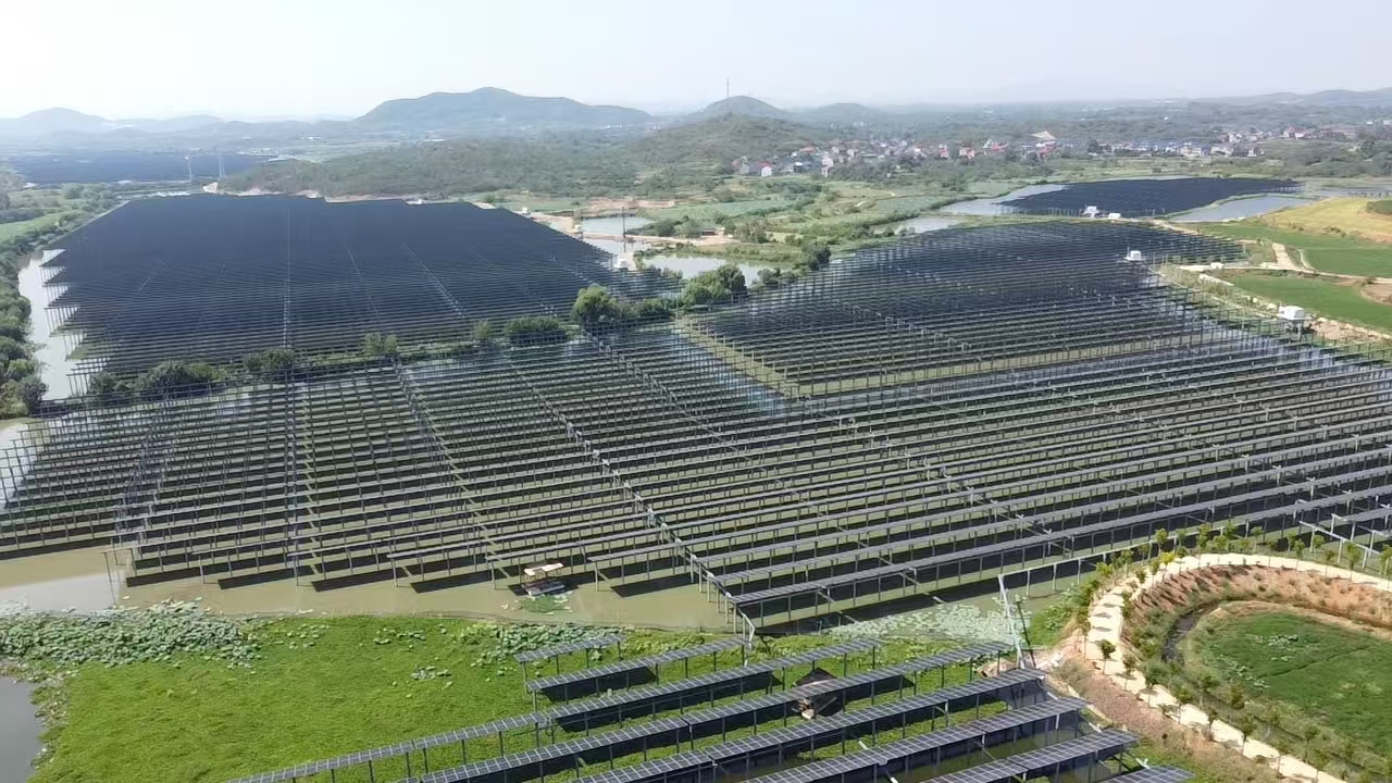 Green Energy Benchmark: Shanghai Chiko Solar Mounting Supports Hubei Huadian Huangshi Daye Huangdangqiao 99MW PV Project in Successful Grid Connection!