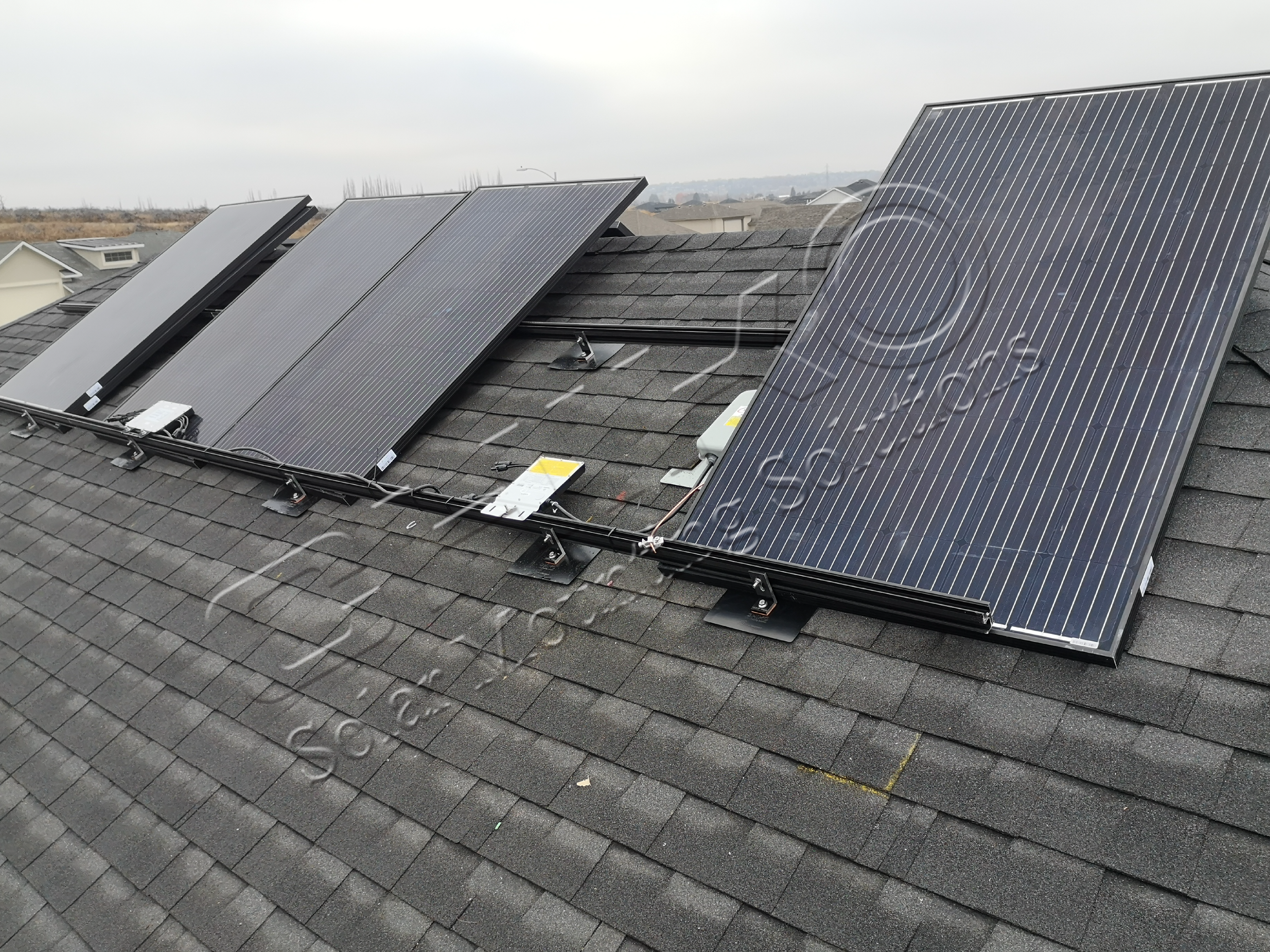 Chiko Tile Roof Bracket: The "Precise Partner" for Roof Photovoltaics and the Preferred Choice for Stable Power Generation